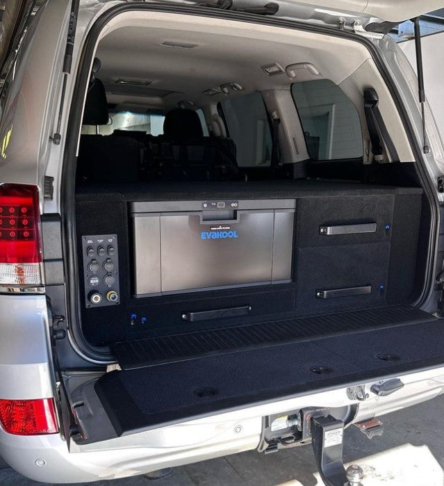 Black Label Storage Solutions - LC200 Drawer System Package 'The Wanderer'