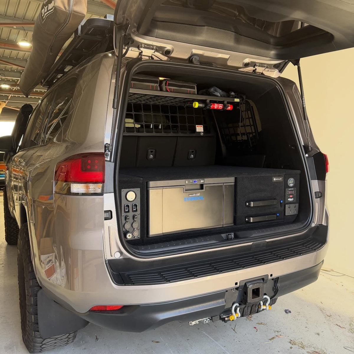 'THE 300 Series WEEKENDER' — Black Label Storage Solutions
